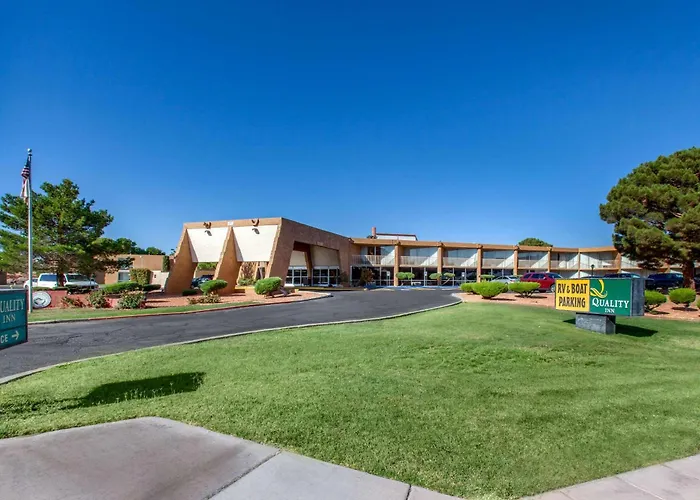 Quality Inn View Of Lake Powell - Page