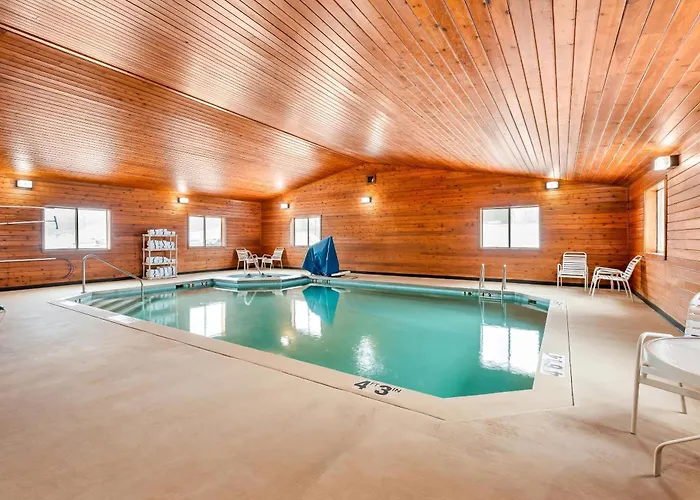 Central hotel: Quality Inn Ironwood