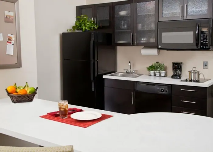 Candlewood Suites - West By Ihg