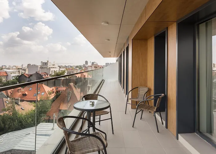 Athina Suites