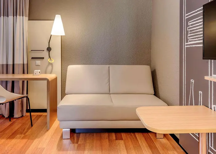 Boutique hotel only: Ibis Berlin Mitte