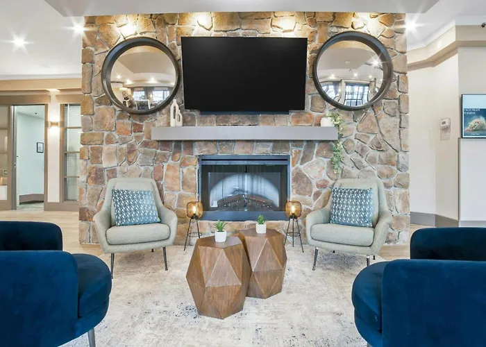 Sandman & Suites Kelowna
