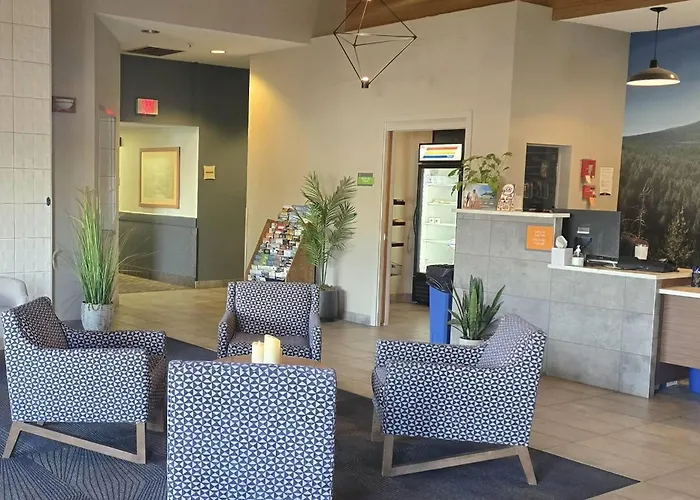 Cheap hotel: La Quinta Inn By Wyndham Bend