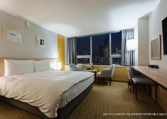 Hotel with view: Hotel Interciti