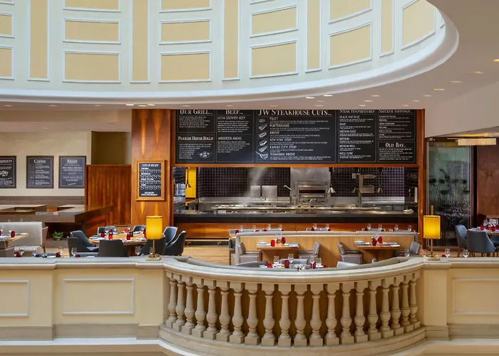 Boutique-Hotel: JW Marriott Bucharest Grand Hotel