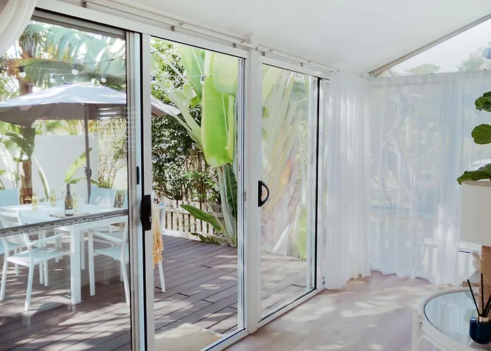 Sea Breeze Cottage - Oceanstays