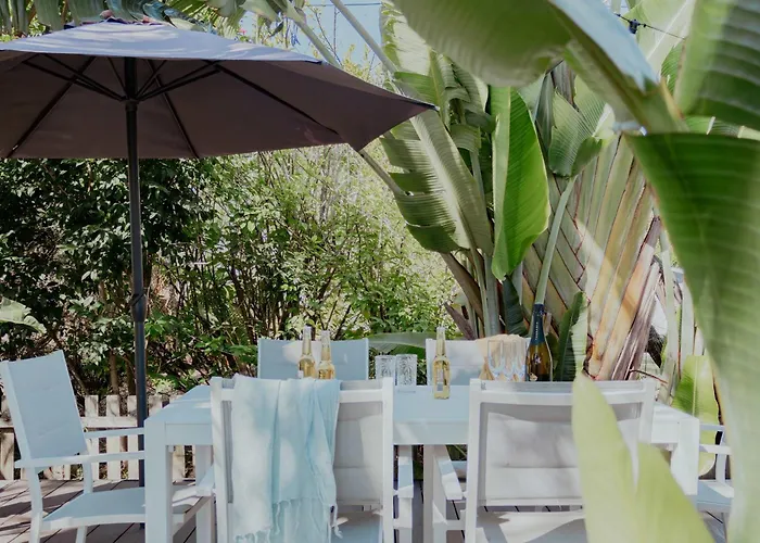 Sea Breeze Cottage - Oceanstays