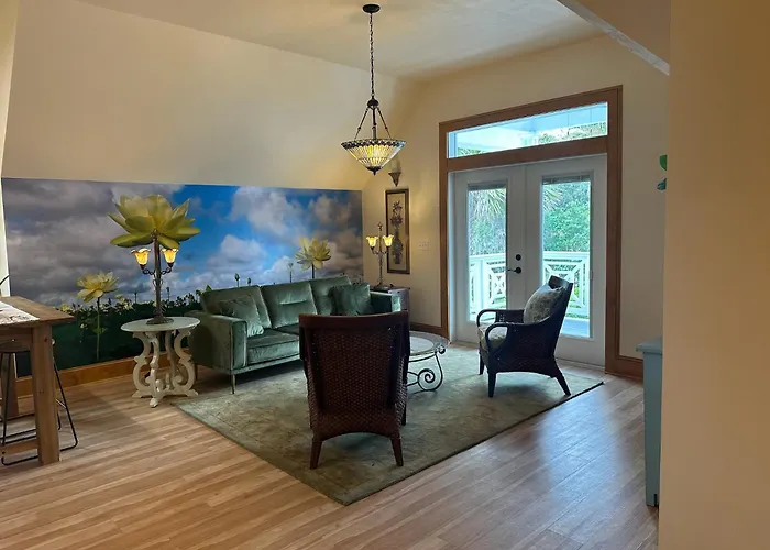 Hotel suites Sweetwater Branch