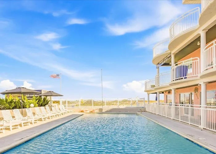 Coliseum Ocean Resort