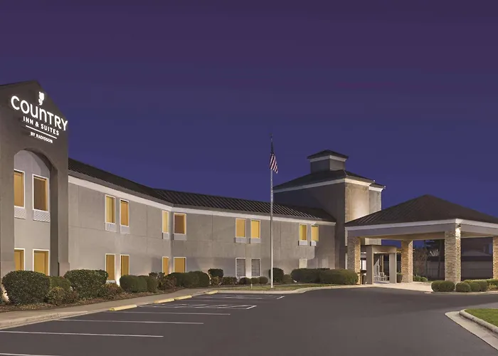 Country Inn & Suites By Radisson, Dunn I-95