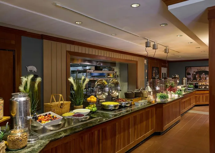 Williamsburg Lodge, Autograph Collection