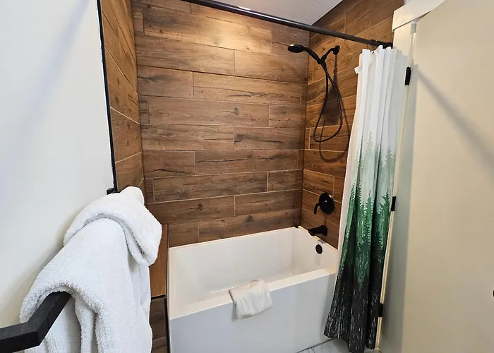 Apartments Timberline Lodges By Fernie Lodging Co