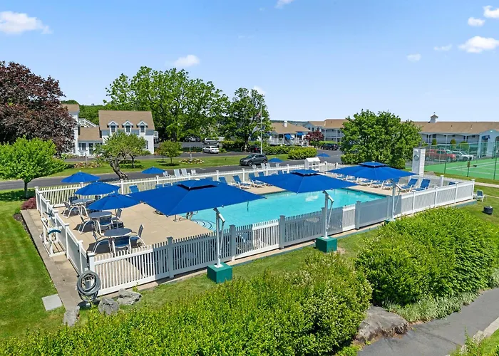 The Sparhawk Oceanfront Resort