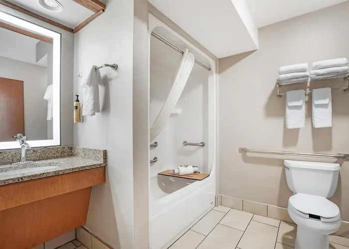 Hotels With Four Stars Best Western Plus Grantree Inn