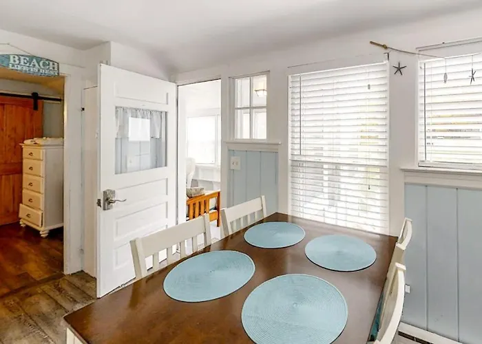Old Orchard Cottage