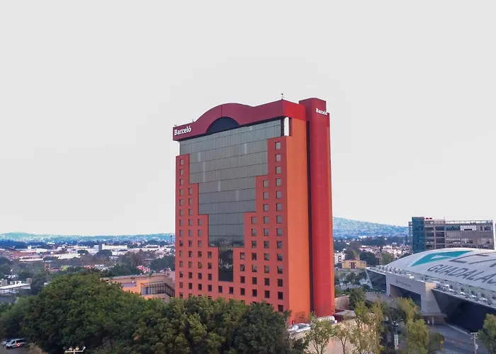  Hilton