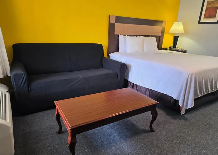 Travelowes Motel - Maggie Valley
