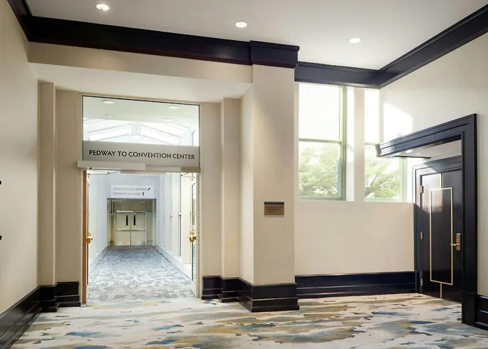 Resorts Guide Louisville Marriott Downtown