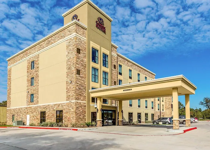 Comfort Suites