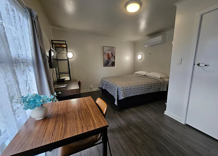 Rockfield Motel