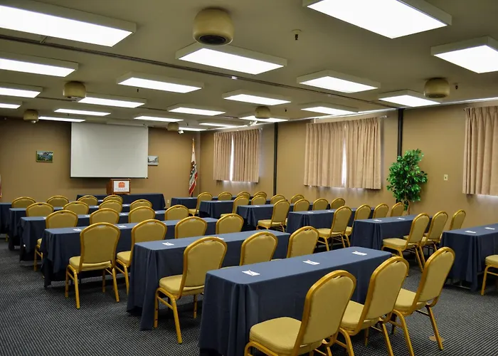 Sands Inn & Suites