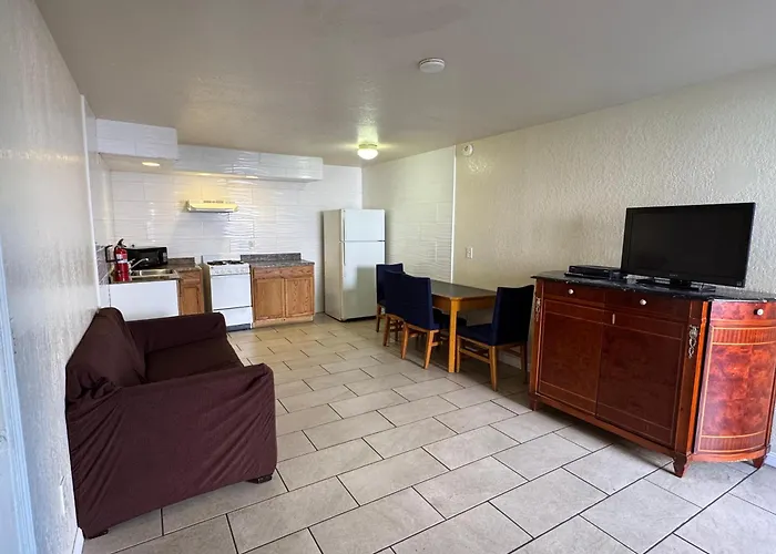 Seagem Motel And Apartments