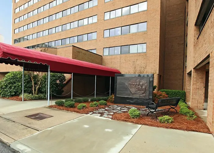 Red Lion High Point