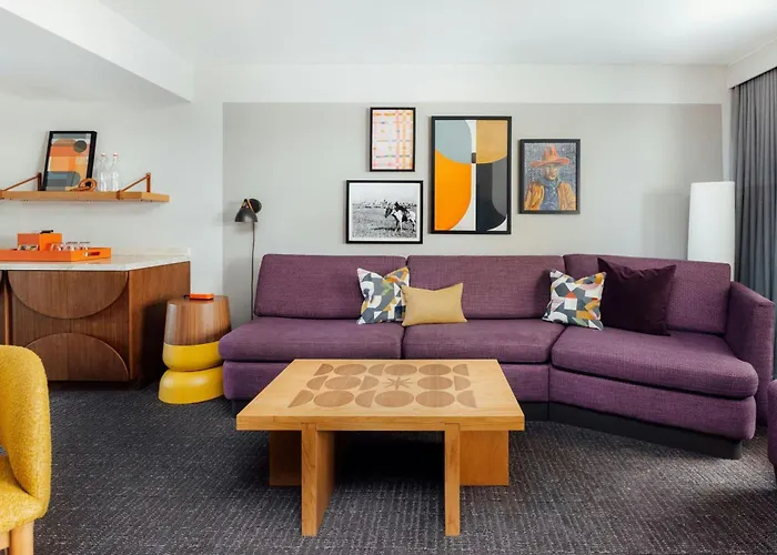 Hotels With Four Stars Lamar