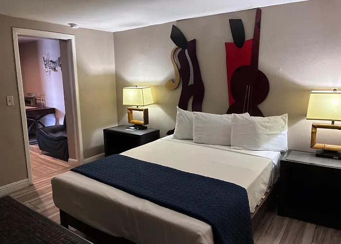 Desert Hills Motel