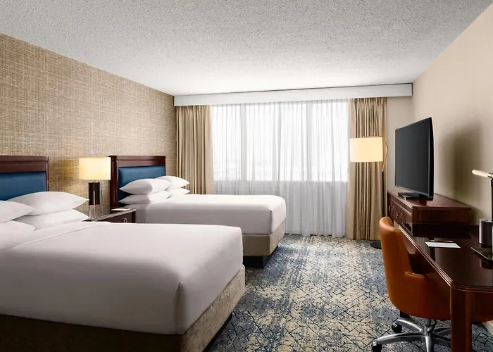 Hotels with pool Sheraton Oklahoma City Downtown