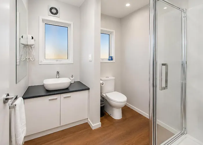 Middlemore Motel