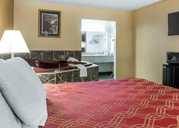 Econo Lodge Dalton West