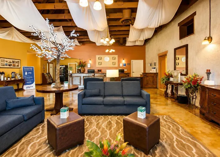 Hotels Close to Airport Comfort Pomona Near Fairplex