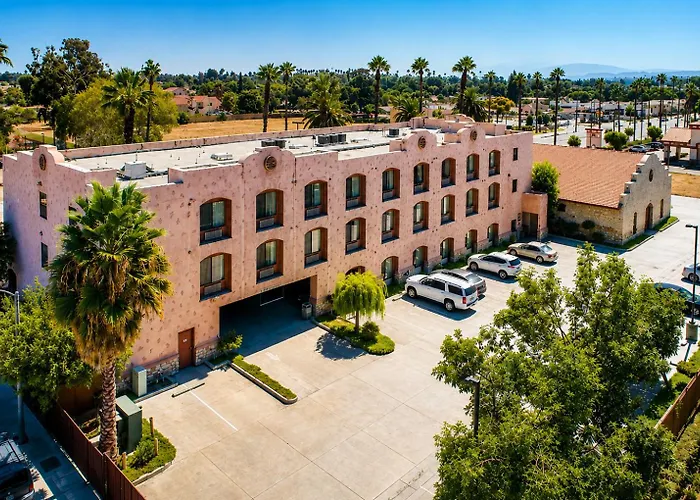 Hotels Close to Airport Comfort Pomona Near Fairplex