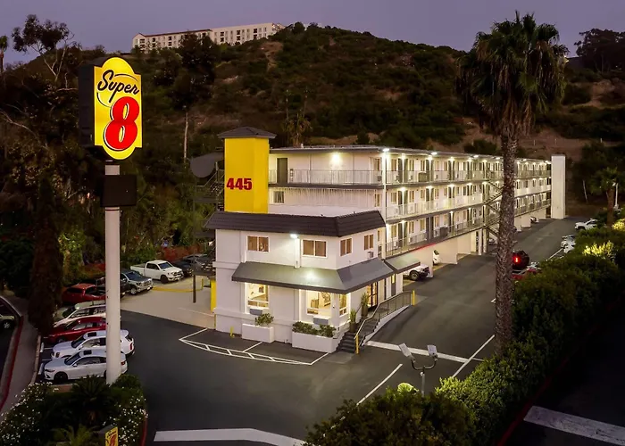Super 8 By Wyndham San Diego Hotel Circle