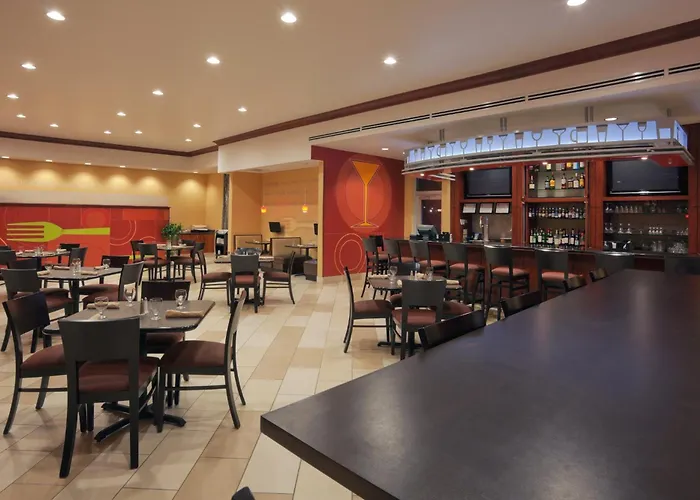 Holiday Inn & Suites Lima By Ihg
