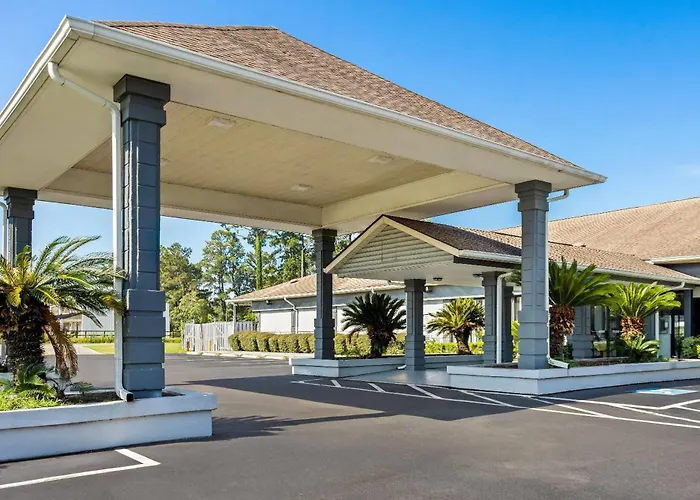 Super 8 By Wyndham Hardeeville - Savannah North