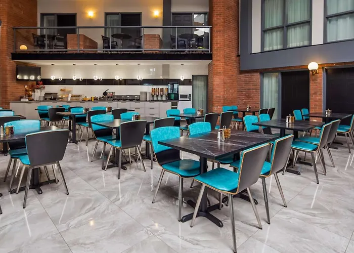 Cheap hotels Best Western Laval-Montreal & Conference Centre