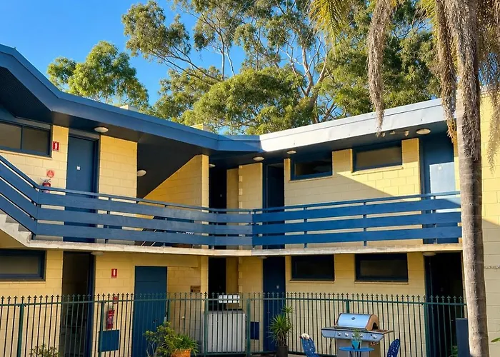 Pathfinder Motel