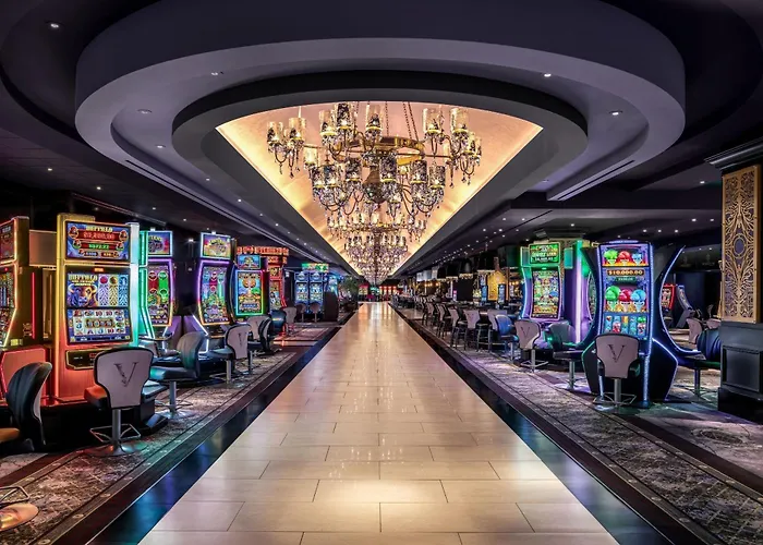 Cromwell, A Caesars Destination (Adults Only)