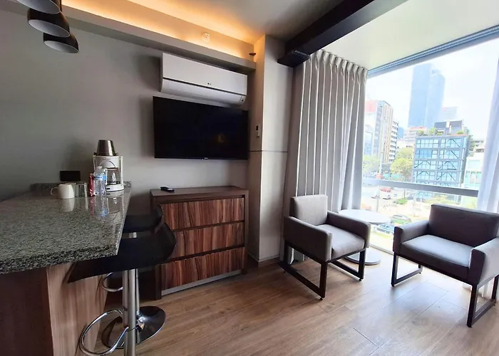 Hotel Block Suites