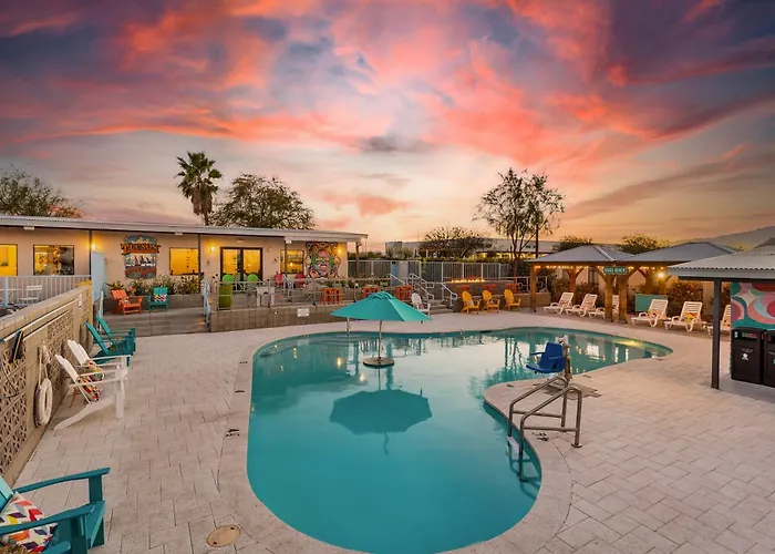 Mccoy Tucson - Art, Coffee, Beer, Wine, Pool
