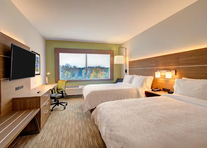 Holiday Inn Express & Suites Charlotte Southwest By Ihg