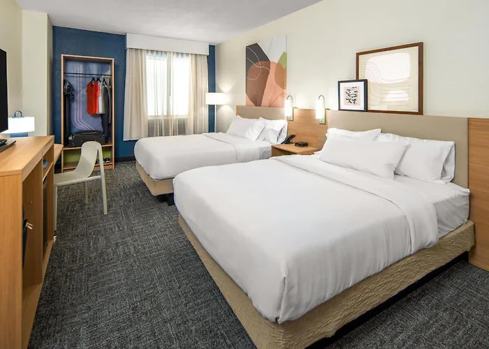 Auburn Place Hotel & Suites Paducah