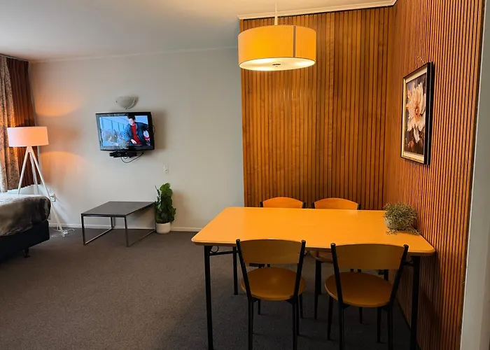 Aalton Motel