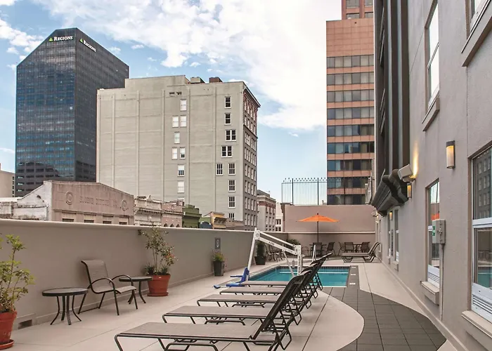 La Quinta By Wyndham Downtown