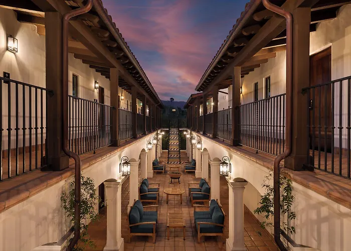 La Playa Inn