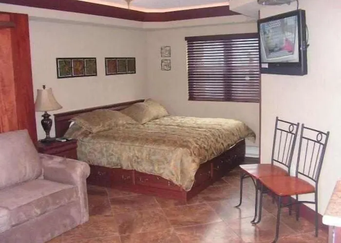 Sifting Sands Motel