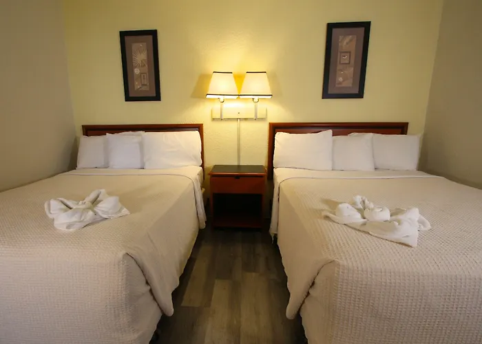 Family Friendly Hotels Crusader Oceanfront Resort