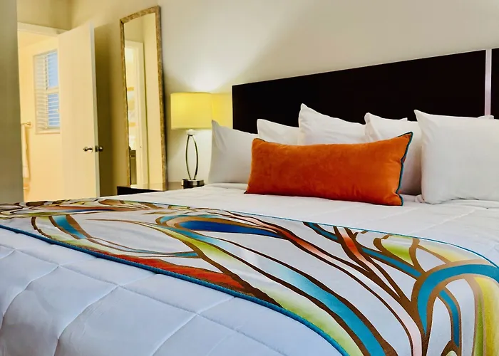 Hotels with tennis Surfsider - A Timeshare